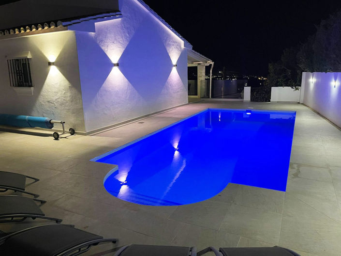 Image No.9-5 Bed Villa for sale