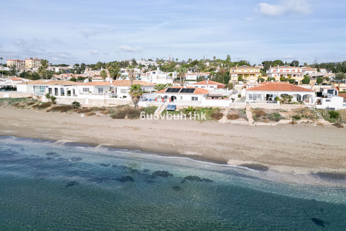 Image No.5-Villa de 4 chambres à vendre à El Chapparal