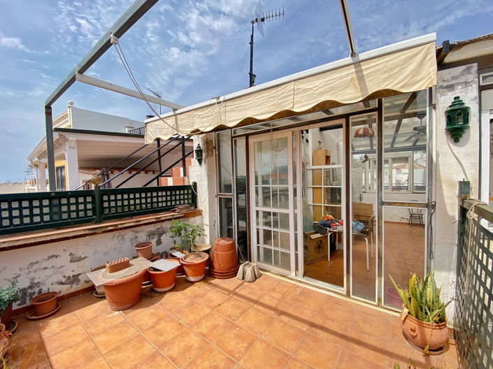 Image No.4-7 Bed Townhouse for sale