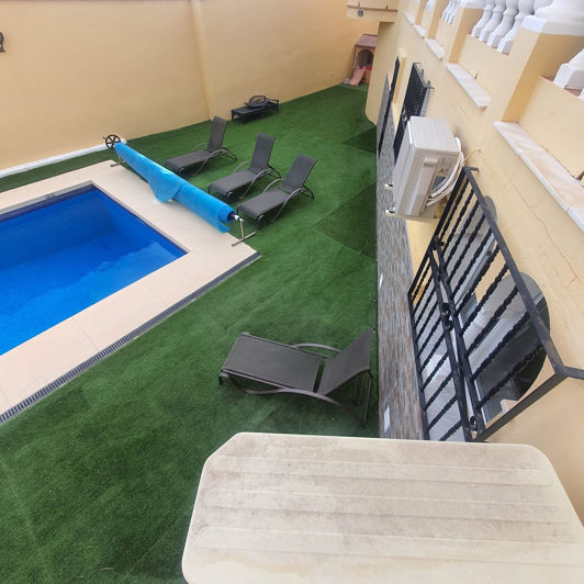 Image No.2-Villa de 6 chambres à vendre à El Faro