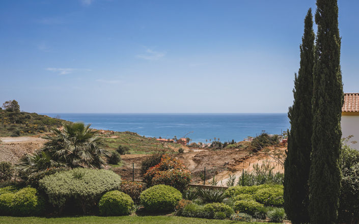 Image No.8-7 Bed Villa for sale