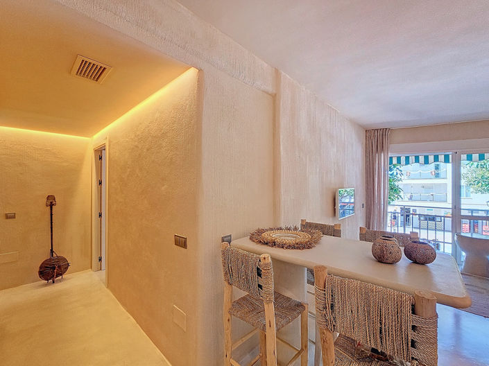 Image No.13-2 Bed Apartment for sale