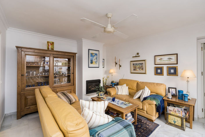 Image No.18-3 Bed Apartment for sale