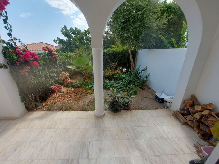 Image No.1-3 Bed Townhouse for sale