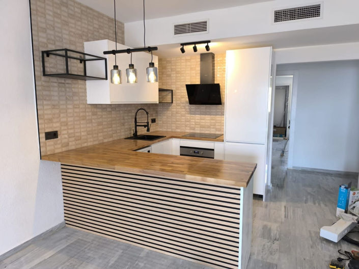 Image No.12-3 Bed Apartment for sale