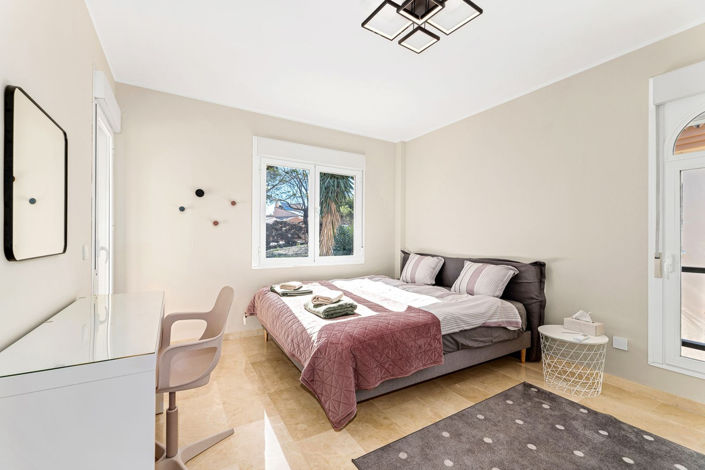 Image No.12-4 Bed Villa for sale