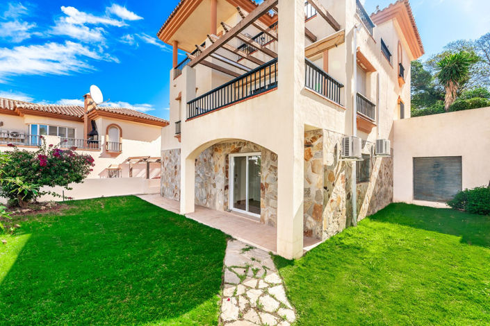 Image No.6-4 Bed Villa for sale