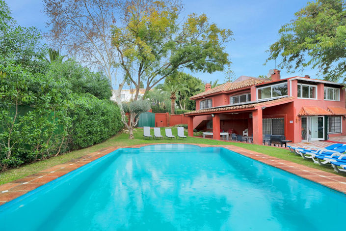 Image No.5-6 Bed Villa for sale