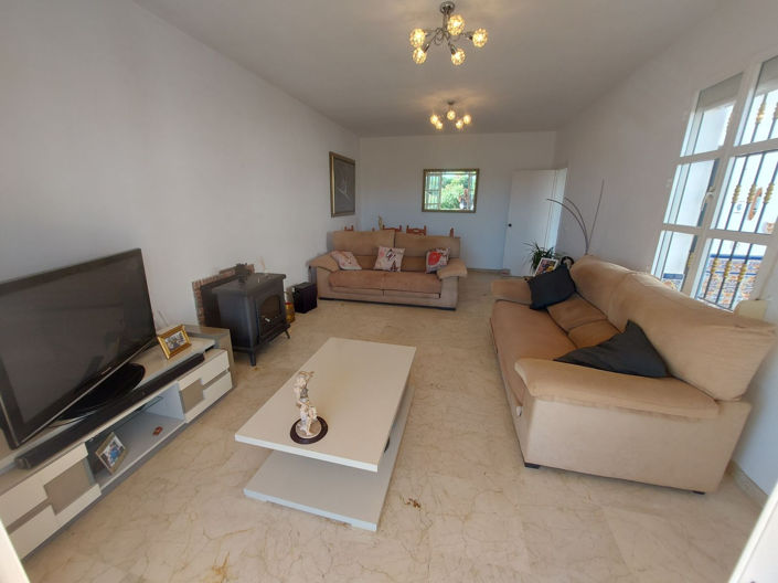 Image No.14-3 Bed Villa for sale