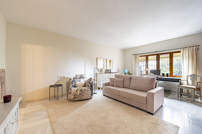 Image No.18-2 Bed Apartment for sale