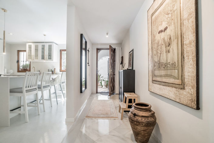 Image No.20-2 Bed Apartment for sale