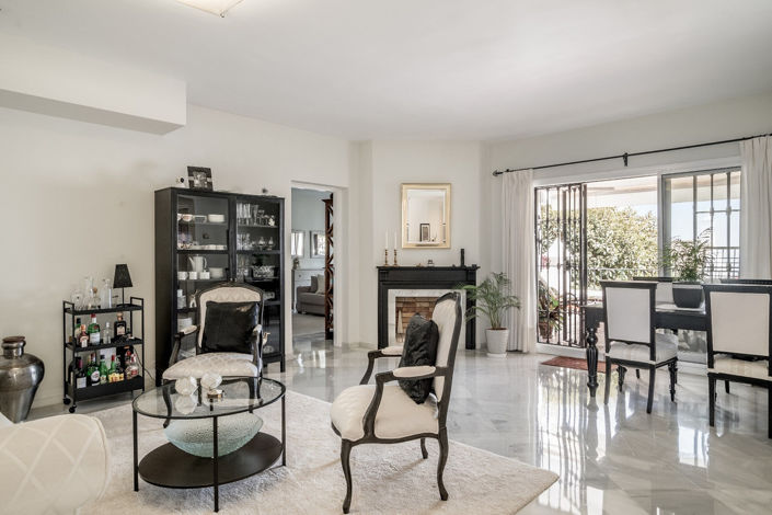 Image No.25-2 Bed Apartment for sale