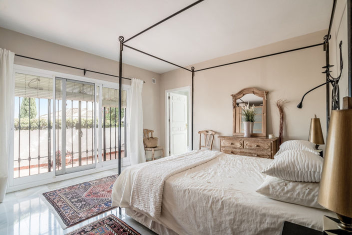 Image No.31-2 Bed Apartment for sale