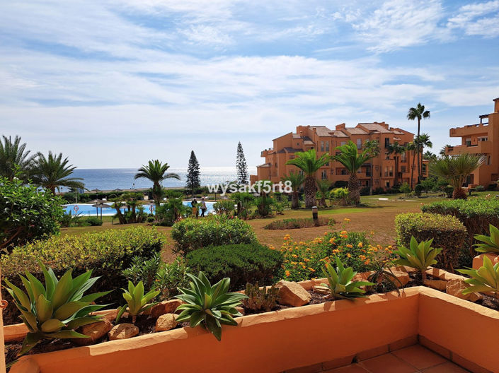 Image No.9-3 Bed Apartment for sale