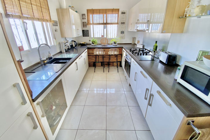 Image No.24-4 Bed Villa for sale