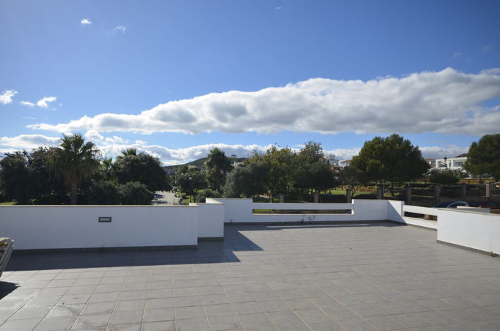 Image No.13-Villa de 4 chambres à vendre à Manilva