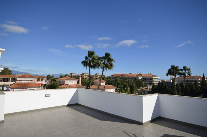 Image No.8-Villa de 4 chambres à vendre à Manilva