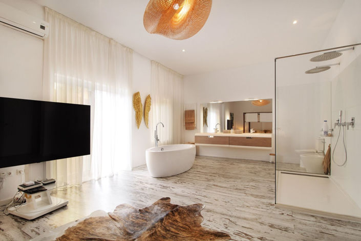 Image No.8-4 Bed Villa for sale