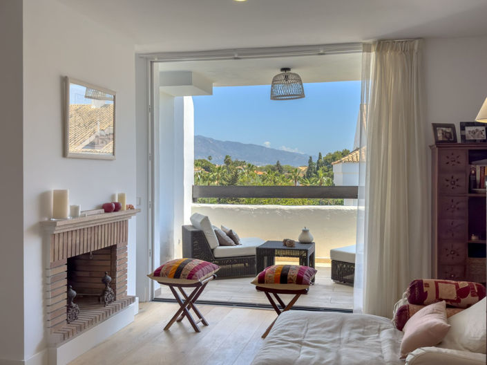 Image No.9-5 Bed Penthouse for sale