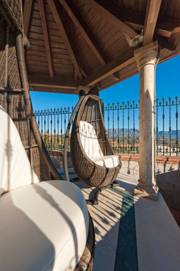 Image No.3-7 Bed Villa for sale