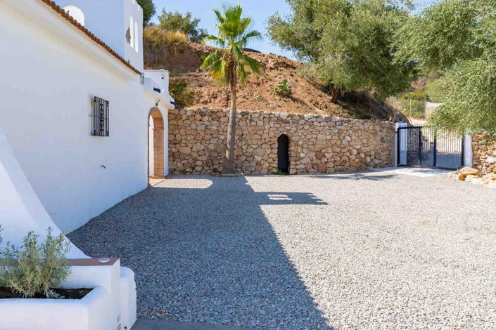 Image No.3-5 Bed Finca for sale