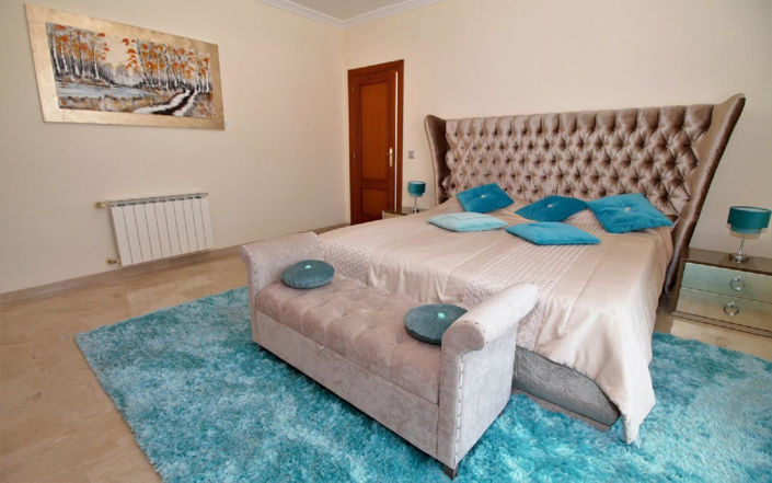 Image No.30-10 Bed Villa for sale