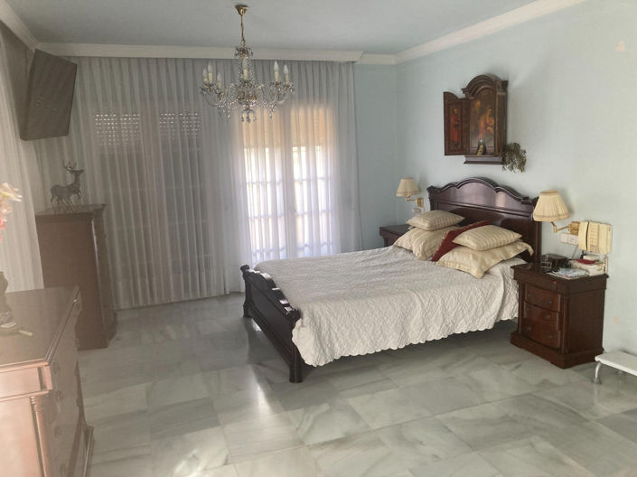 Image No.33-4 Bed Villa for sale