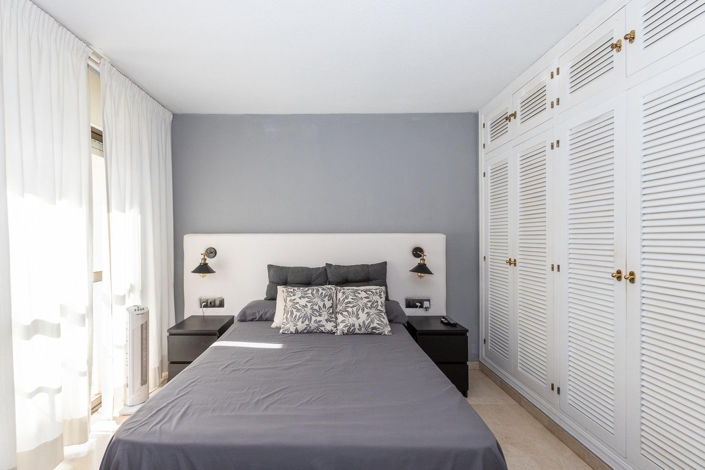 Image No.27-4 Bed Townhouse for sale