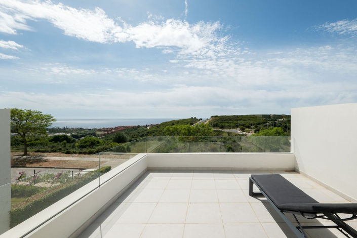 Image No.11-3 Bed Townhouse for sale