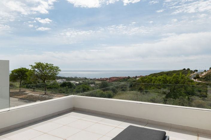 Image No.14-3 Bed Townhouse for sale