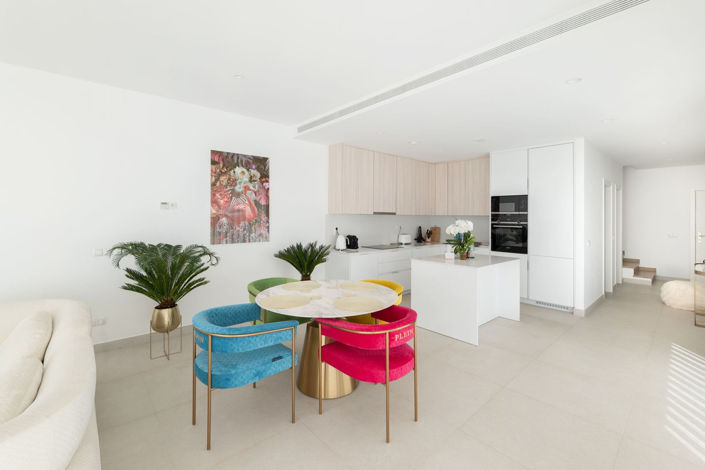 Image No.21-3 Bed Townhouse for sale