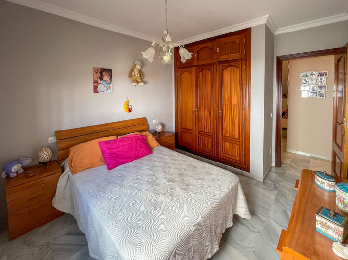 Image No.29-4 Bed Villa for sale