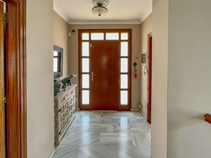 Image No.6-4 Bed Villa for sale