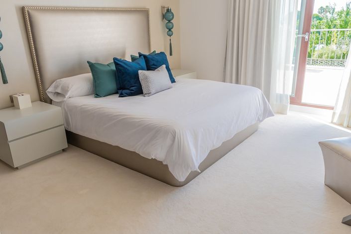 Image No.28-6 Bed Villa for sale