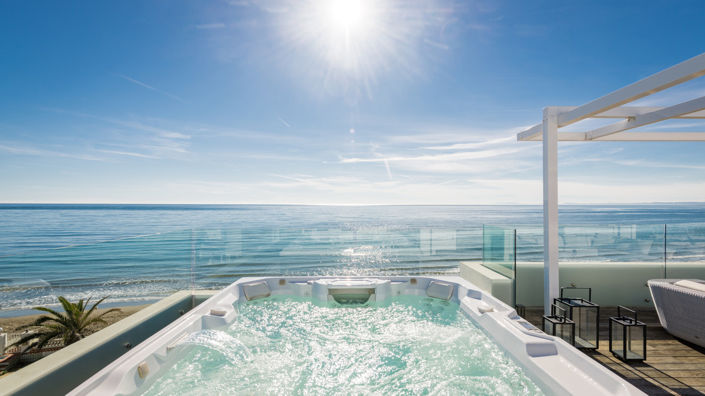 Image No.10-6 Bed Villa for sale