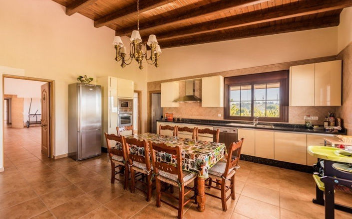 Image No.7-Villa de 3 chambres à vendre à Estepona