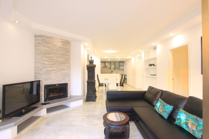 Image No.22-5 Bed Penthouse for sale