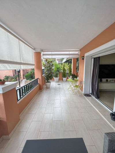 Image No.12-4 Bed Townhouse for sale