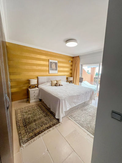 Image No.24-4 Bed Townhouse for sale