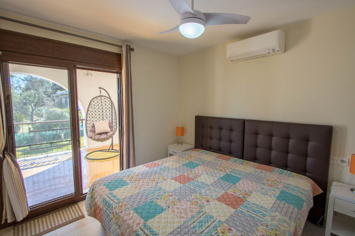 Image No.12-5 Bed Villa for sale