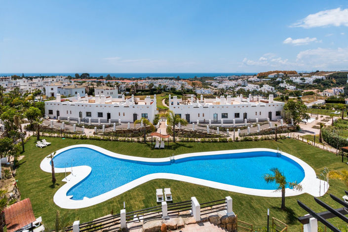 Image No.1-Appartement de 2 chambres à vendre à Estepona