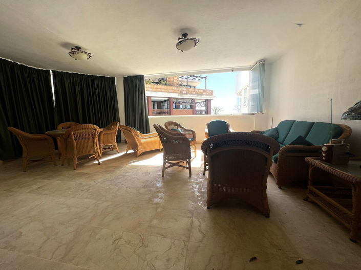 Image No.23-2 Bed Apartment for sale