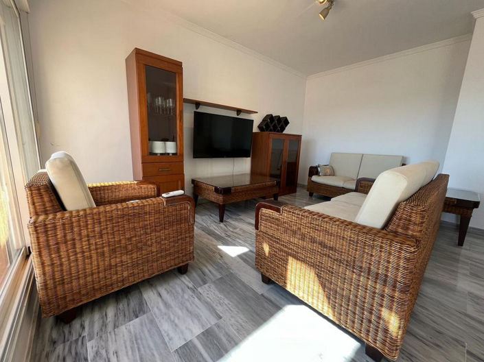 Image No.3-Penthouse de 3 chambres à vendre à Estepona