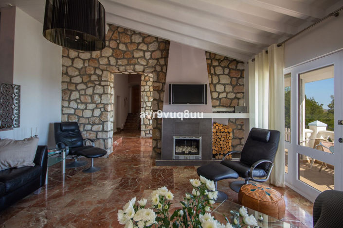 Image No.16-7 Bed Villa for sale