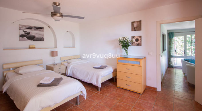 Image No.36-7 Bed Villa for sale