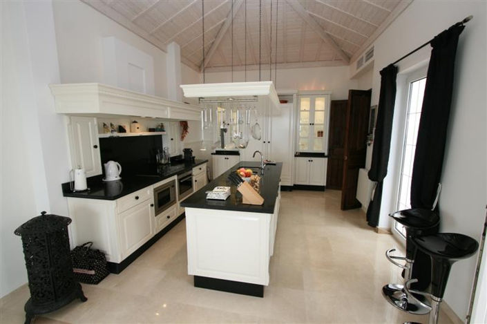 Image No.20-5 Bed Villa for sale