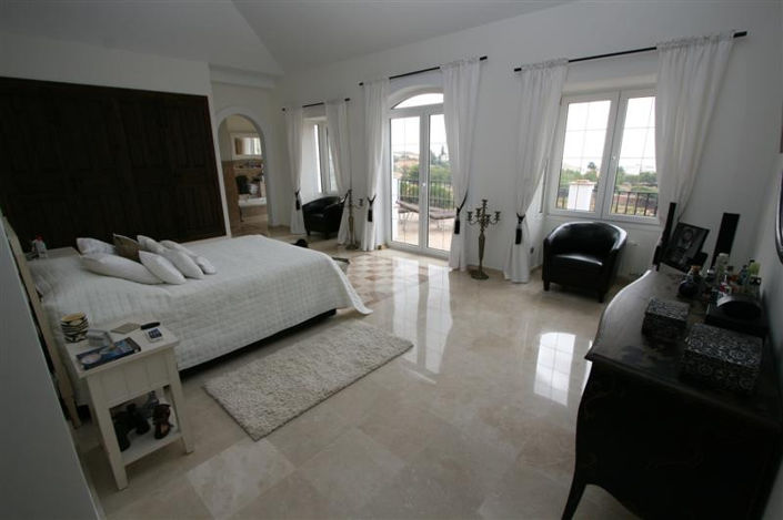 Image No.22-5 Bed Villa for sale