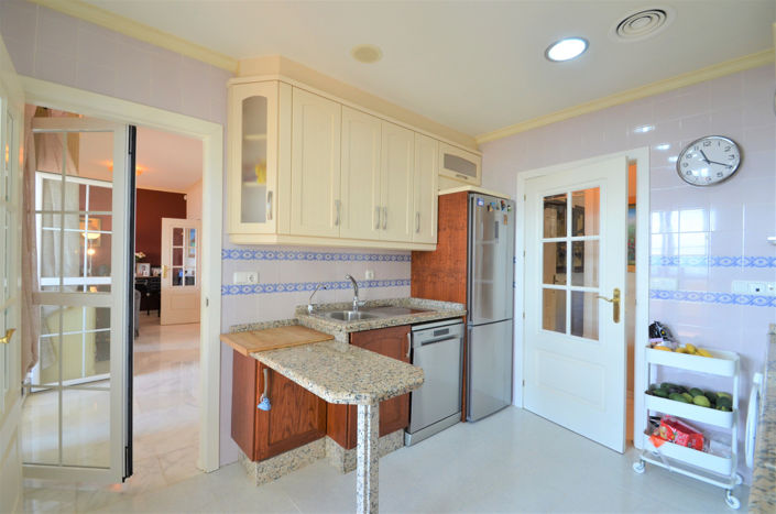 Image No.22-3 Bed Apartment for sale