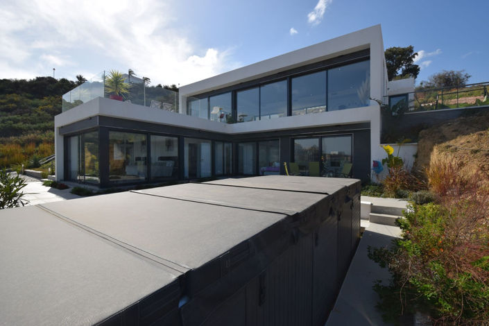 Image No.10-4 Bed Villa for sale