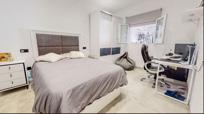 Image No.8-4 Bed Townhouse for sale